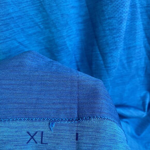 Lululemon Metal Vent Tech Shirt XL Mens Blue Long Sleeve 1/4 Zip Run Jog Outdoor - Picture 9 of 9